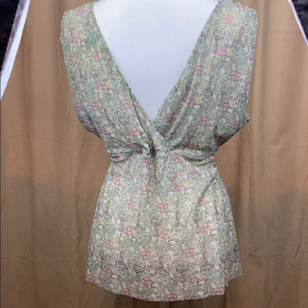 EUC Vintage top with beading By NY&CO - Picture 6 of 16